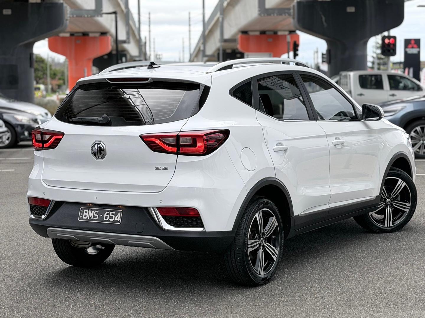 2021 MG ZS Essence in White