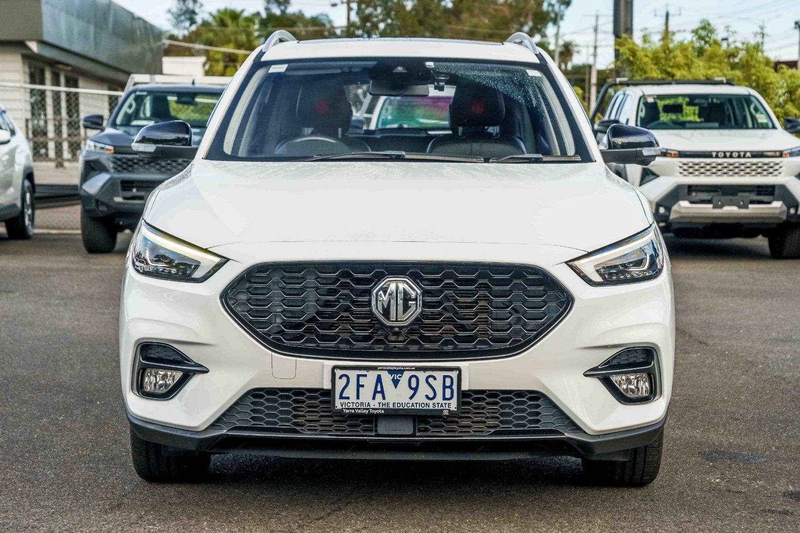 2022 MG ZST Essence in White