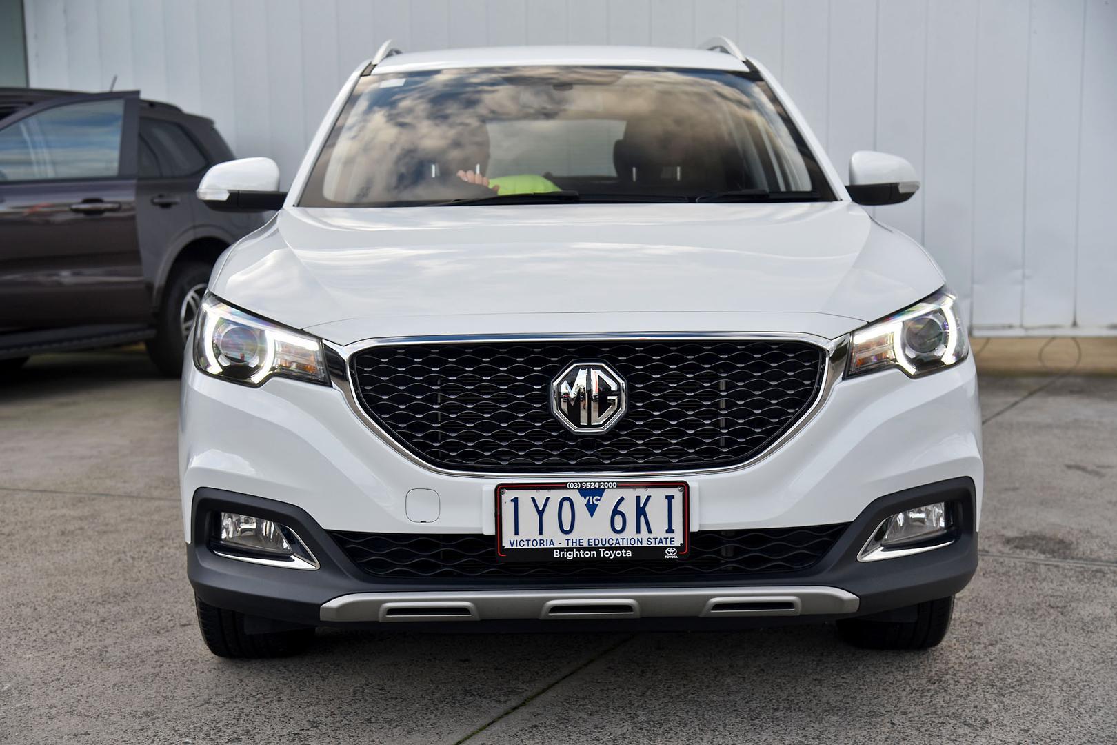 2023 MG ZS Excite in White