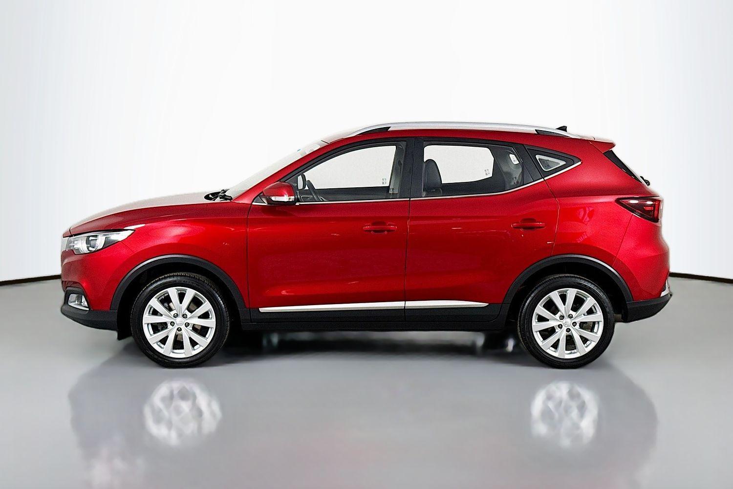 2023 MG ZS Excite in Red