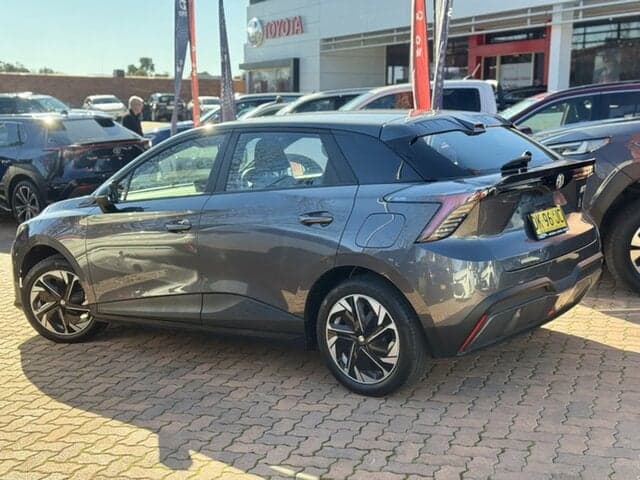 2024 MG MG4 Excite 64 in Grey