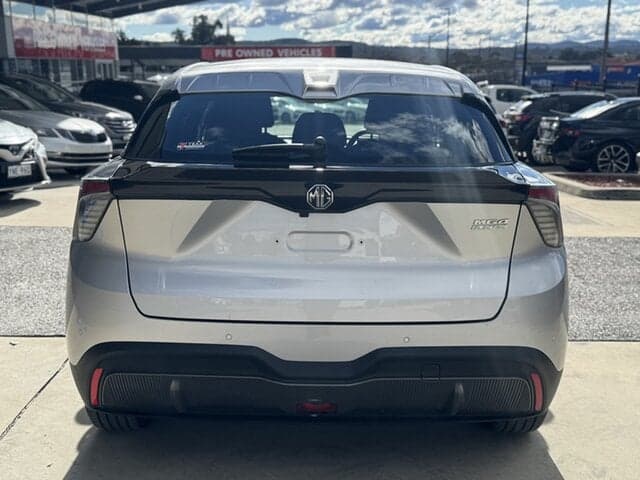 2024 MG MG4 Excite 64 in Silver