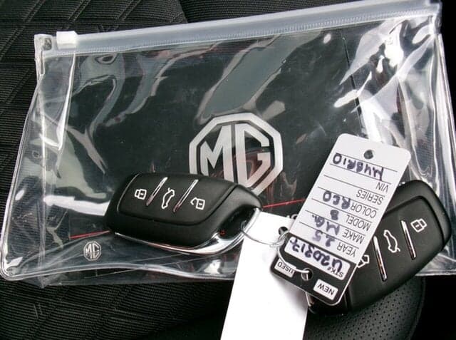 2025 MG MG3 Essence in Diamond Red