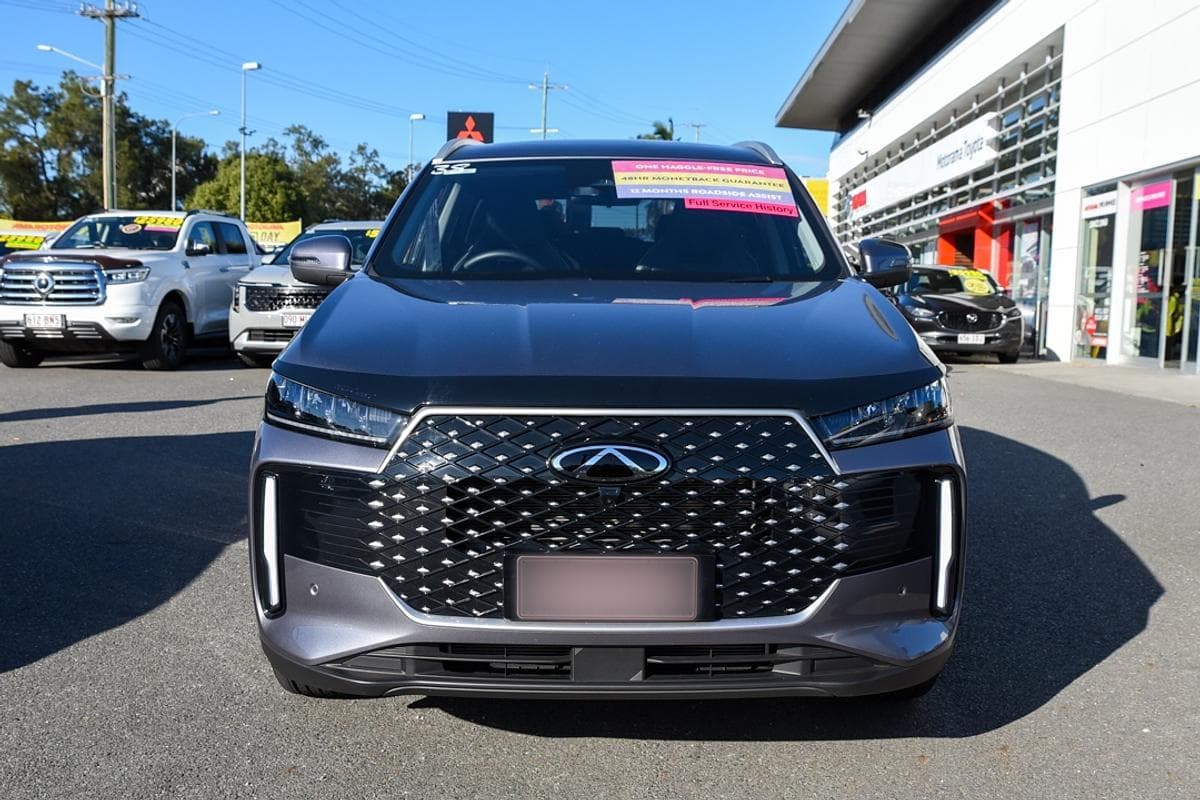 2025 Chery Tiggo 4 Ultimate in Grey