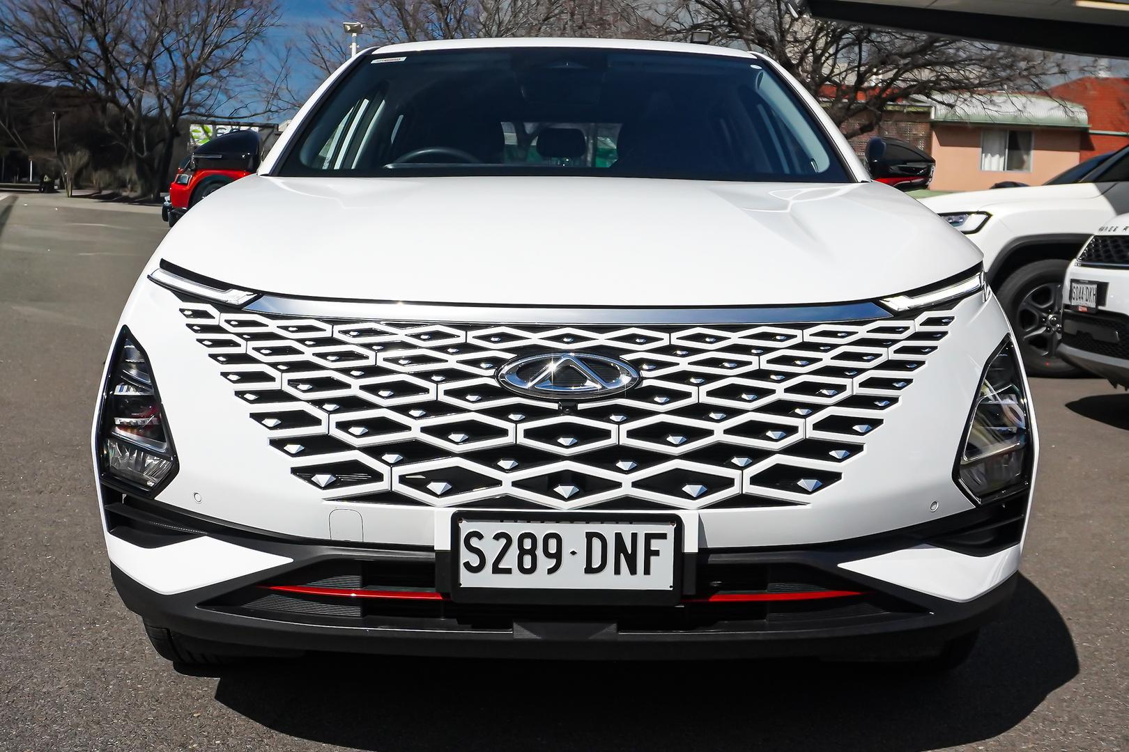 2024 Chery OMODA 5 EX in White