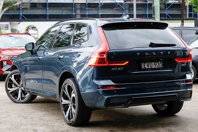 2022 Volvo XC60 Ultimate B6 Dark in Other