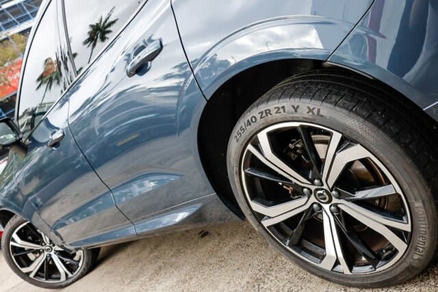 2022 Volvo XC60 Ultimate B6 Dark in Other