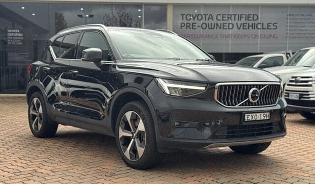 2022 Volvo XC40 Plus B4 in Other