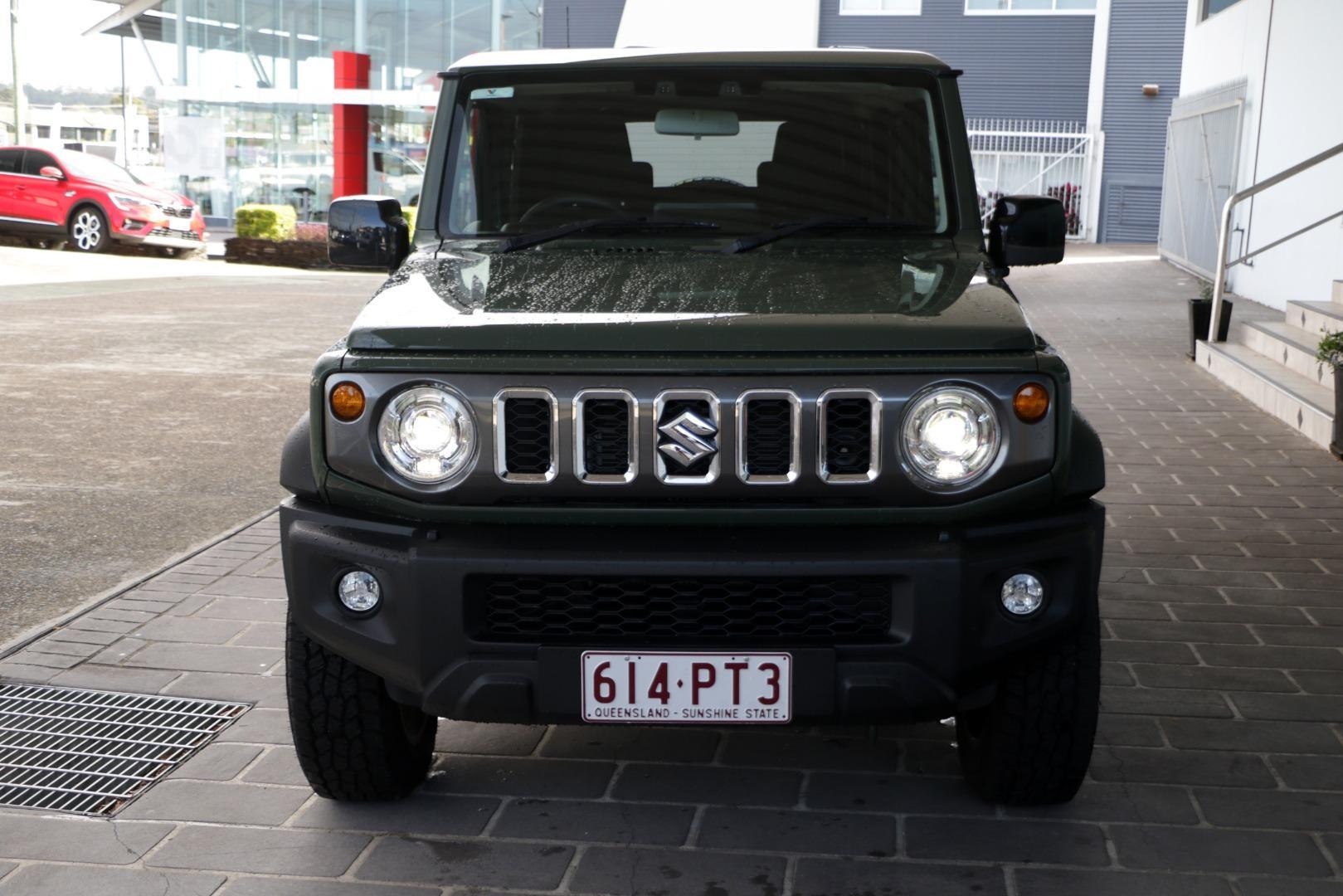 2025 Suzuki Jimny XL in Green