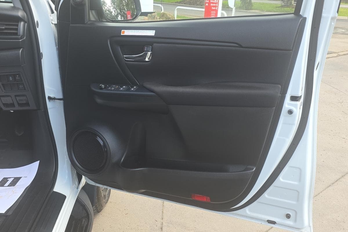 2025 Toyota Fortuner GX in White