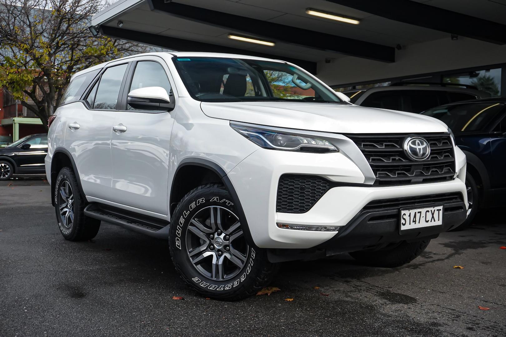 2023 Toyota Fortuner GX in White