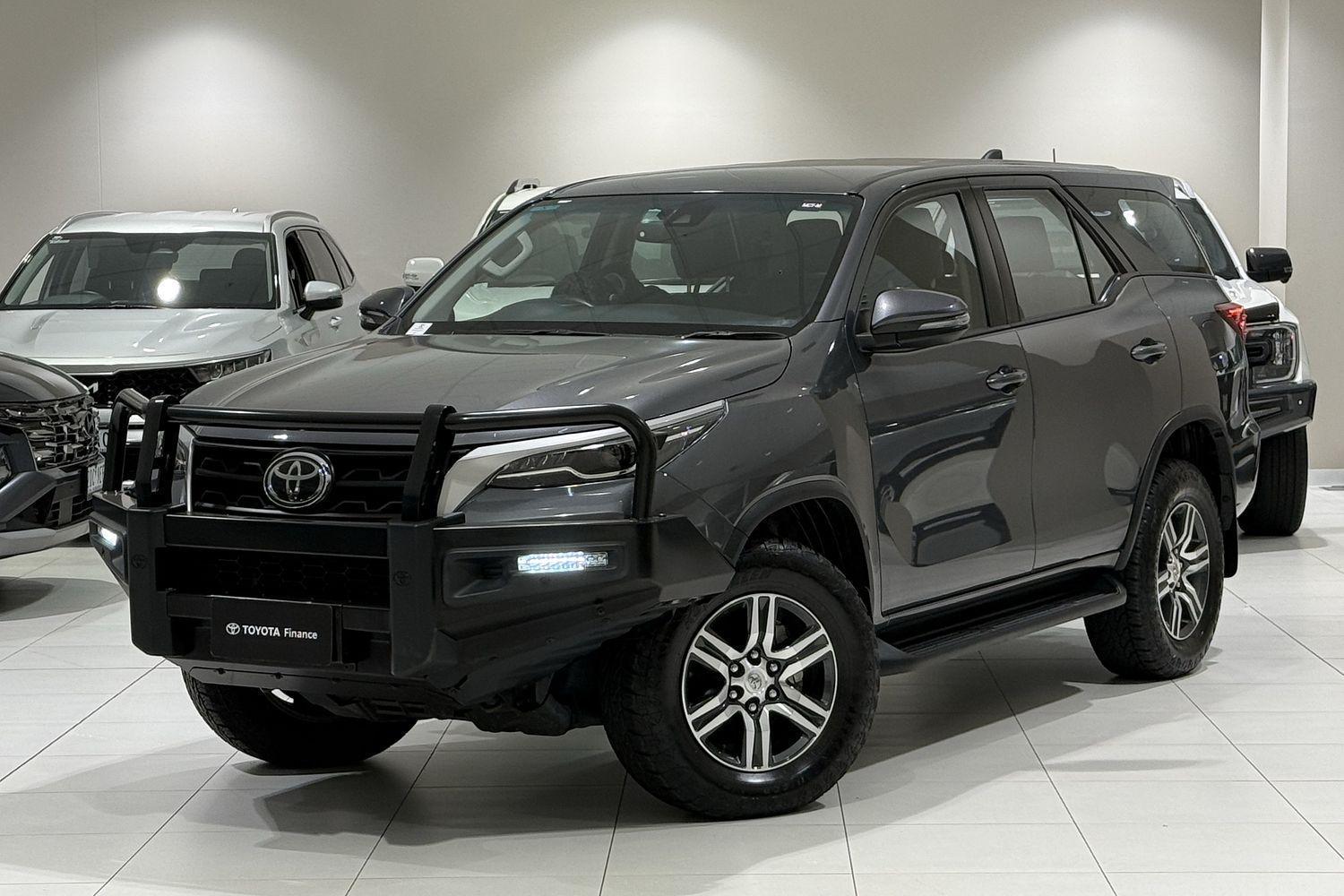 2022 Toyota Fortuner GX in Silver