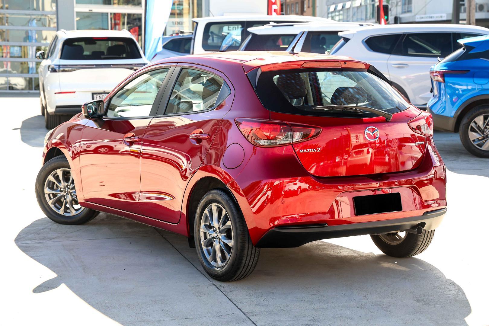 2022 Mazda 2 G15 Pure in Red