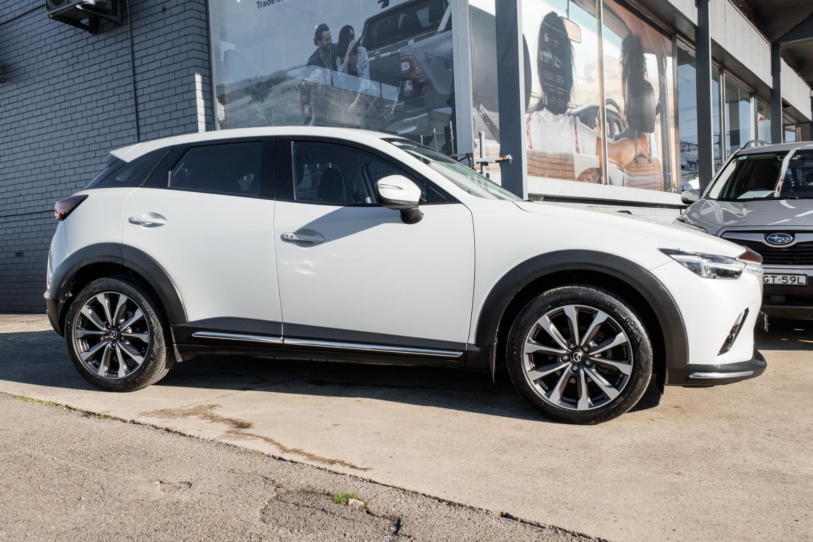 2018 Mazda CX-3 sTouring in Grey