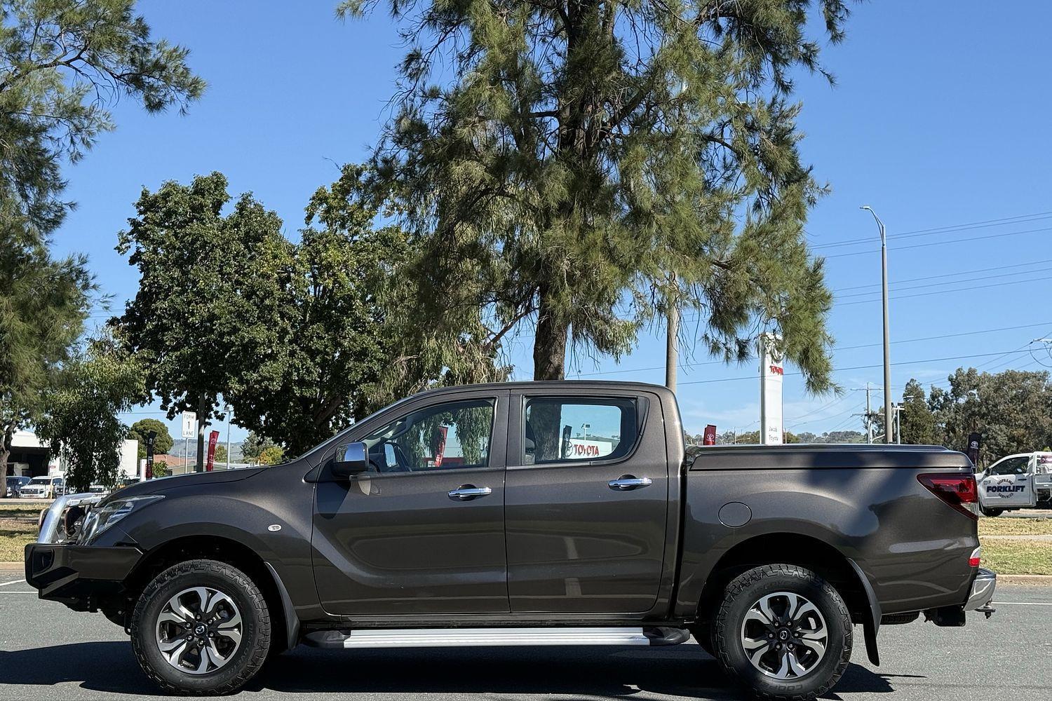 2017 Mazda BT-50 XTR in Amazon Grey