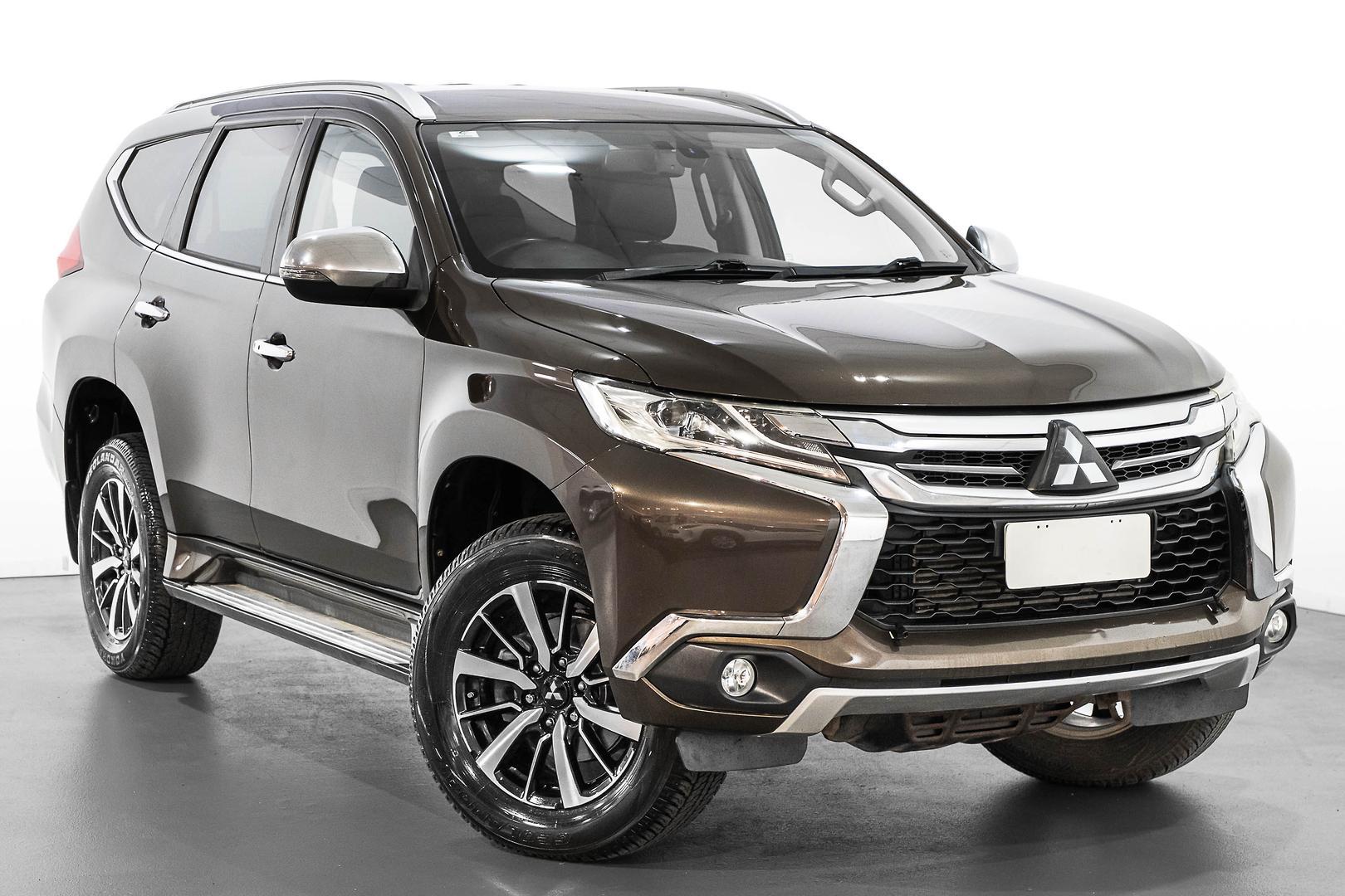 2018 Mitsubishi Pajero Sport GLS in Brown