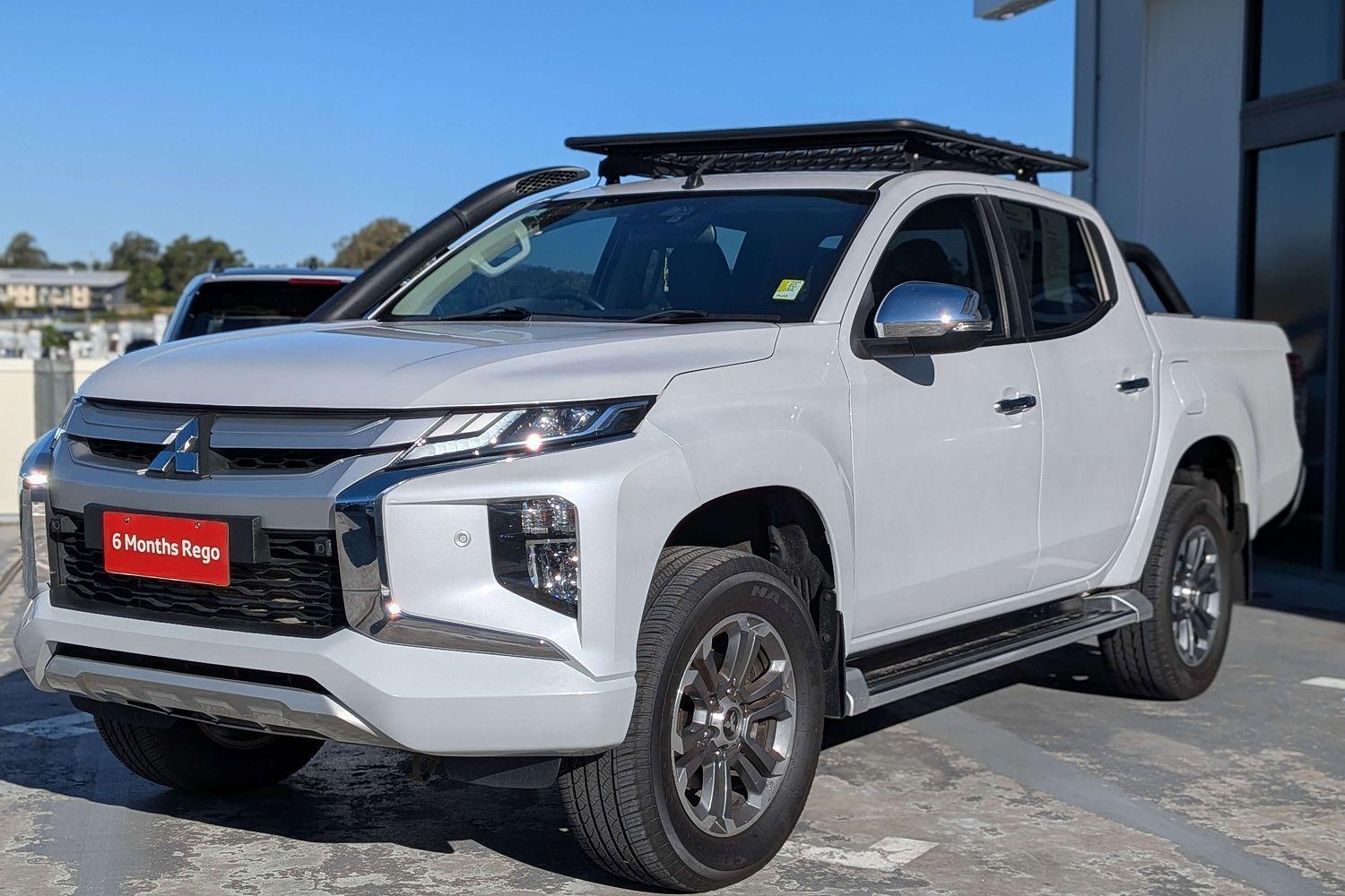 2019 Mitsubishi Triton GLS in White