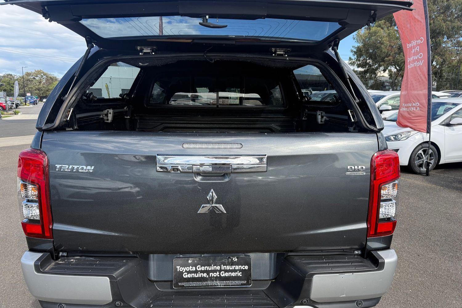 2019 Mitsubishi Triton GLS in Grey