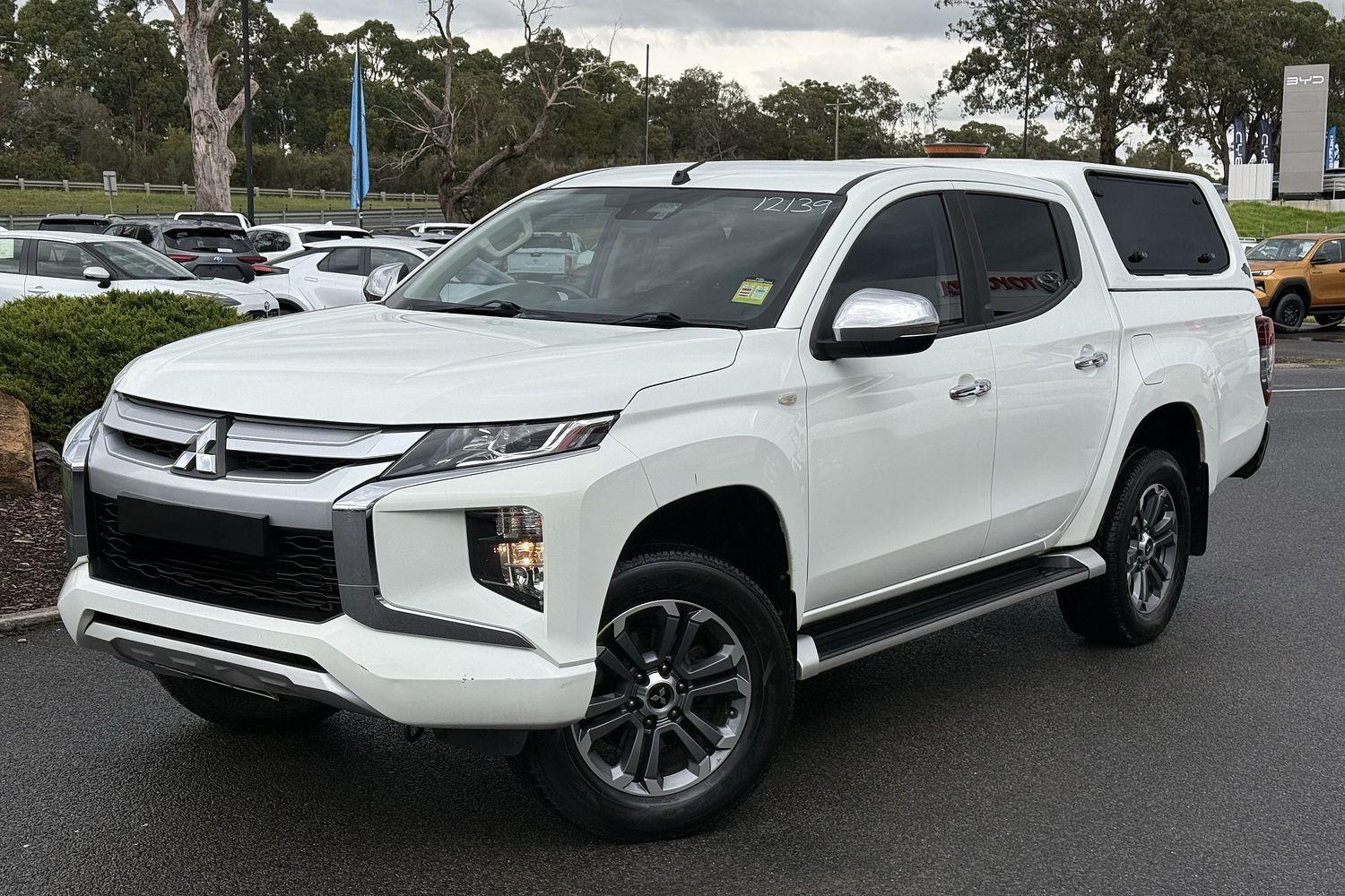 2020 Mitsubishi Triton GLX-R in White