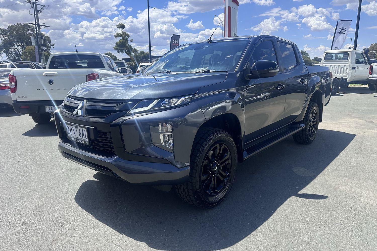 2022 Mitsubishi Triton GSR in Grey