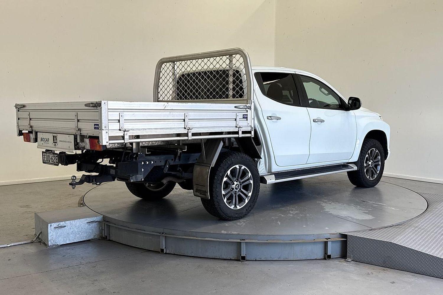 2022 Mitsubishi Triton GLS in White