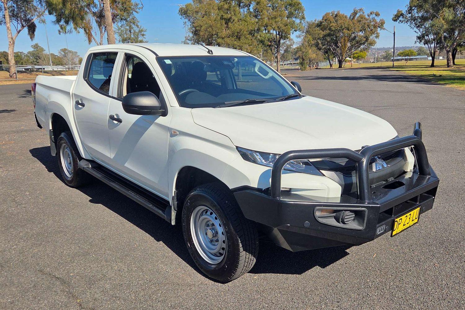 2023 Mitsubishi Triton GLX in Fairy White