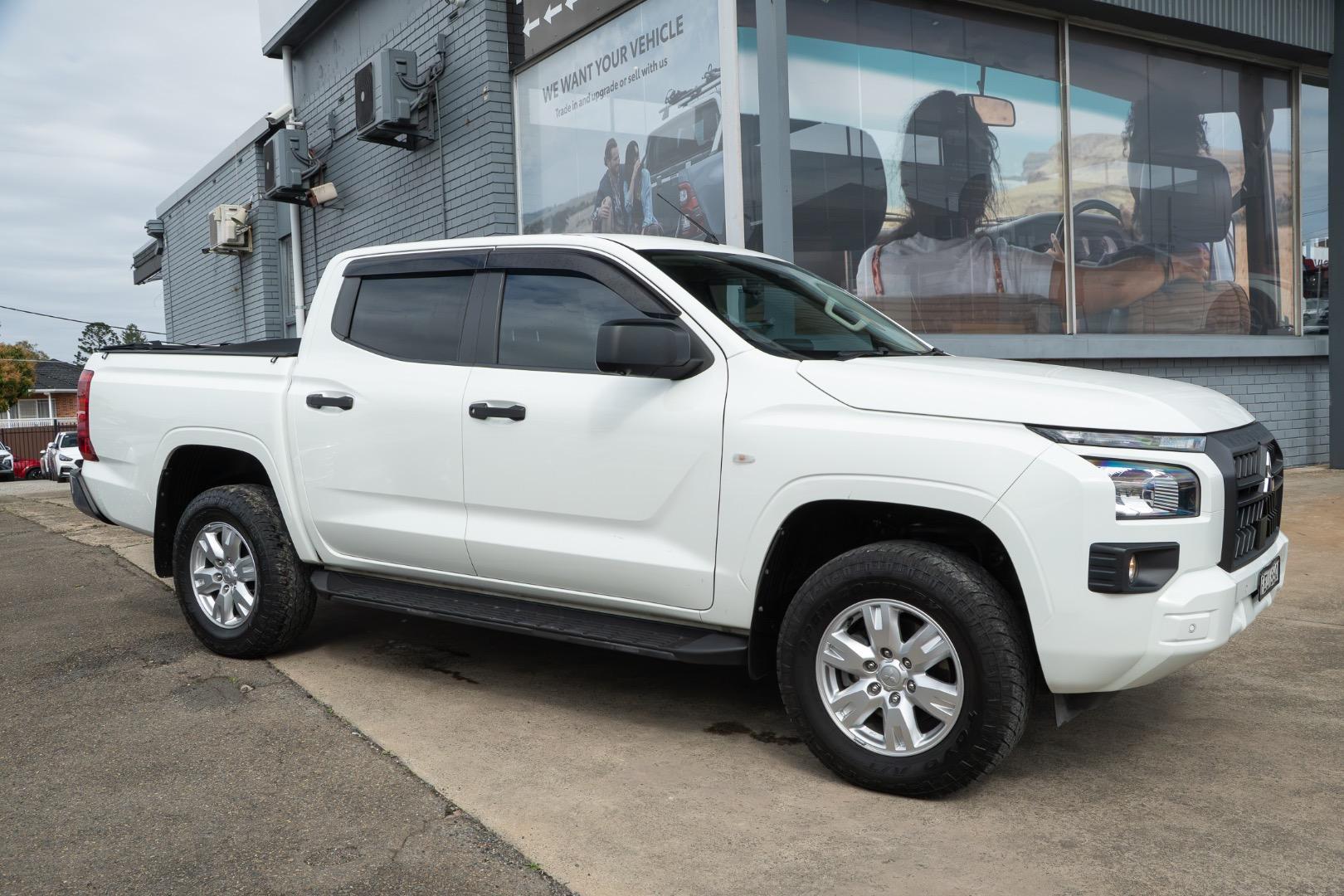 2023 Mitsubishi Triton GLX+ in White