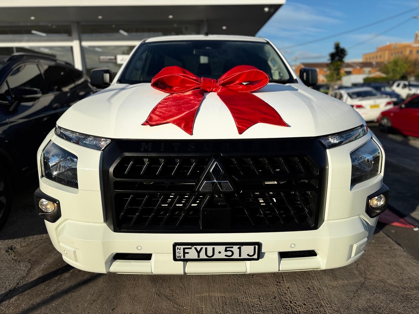 2025 Mitsubishi Triton GLS in White
