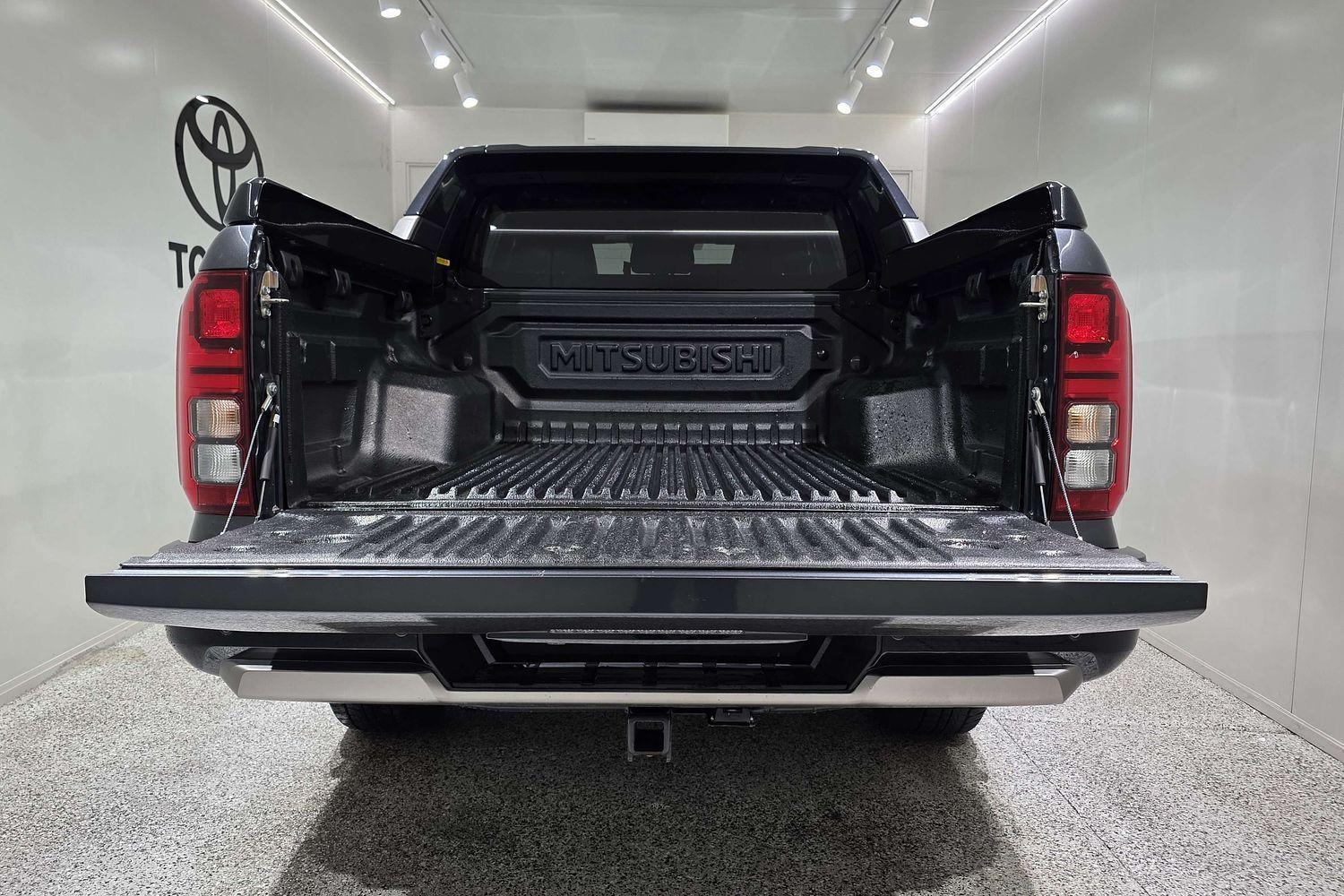 2025 Mitsubishi Triton GSR Special Edition in Grey