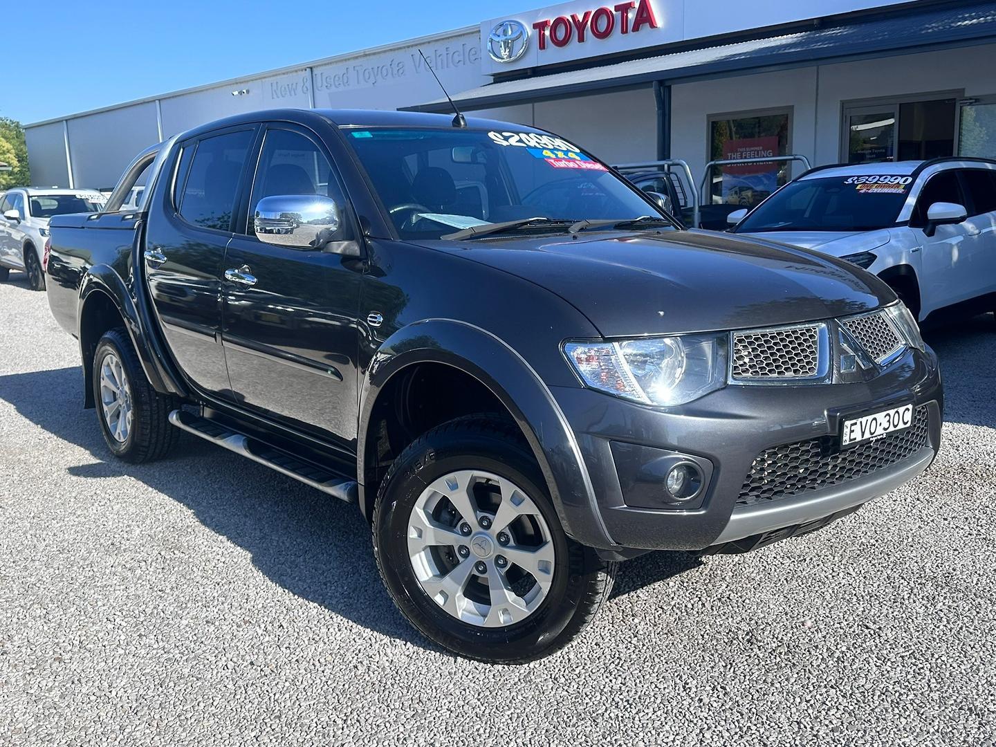 2014 Mitsubishi Triton GLX-R in Other