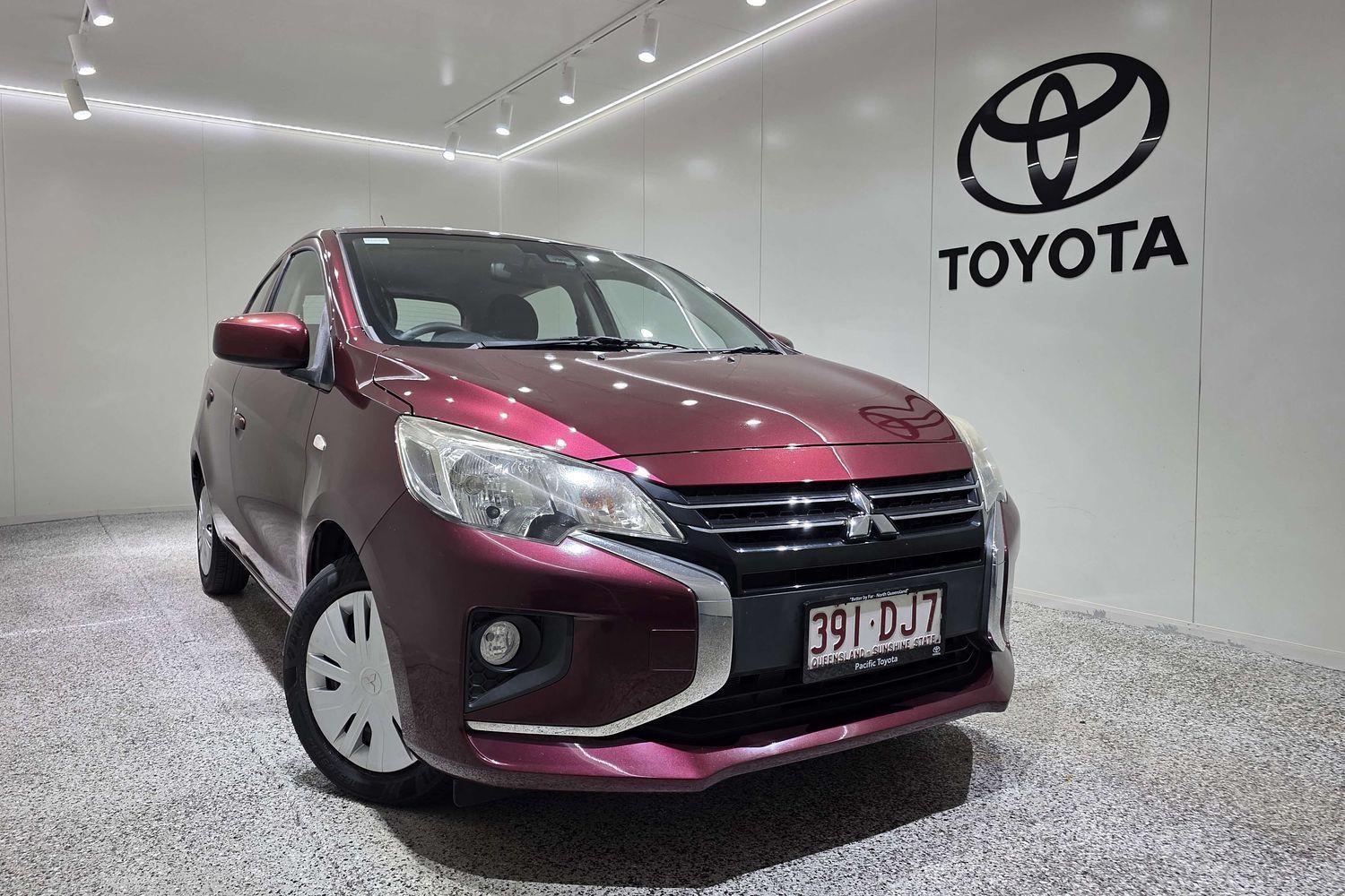 2020 Mitsubishi Mirage ES in Red