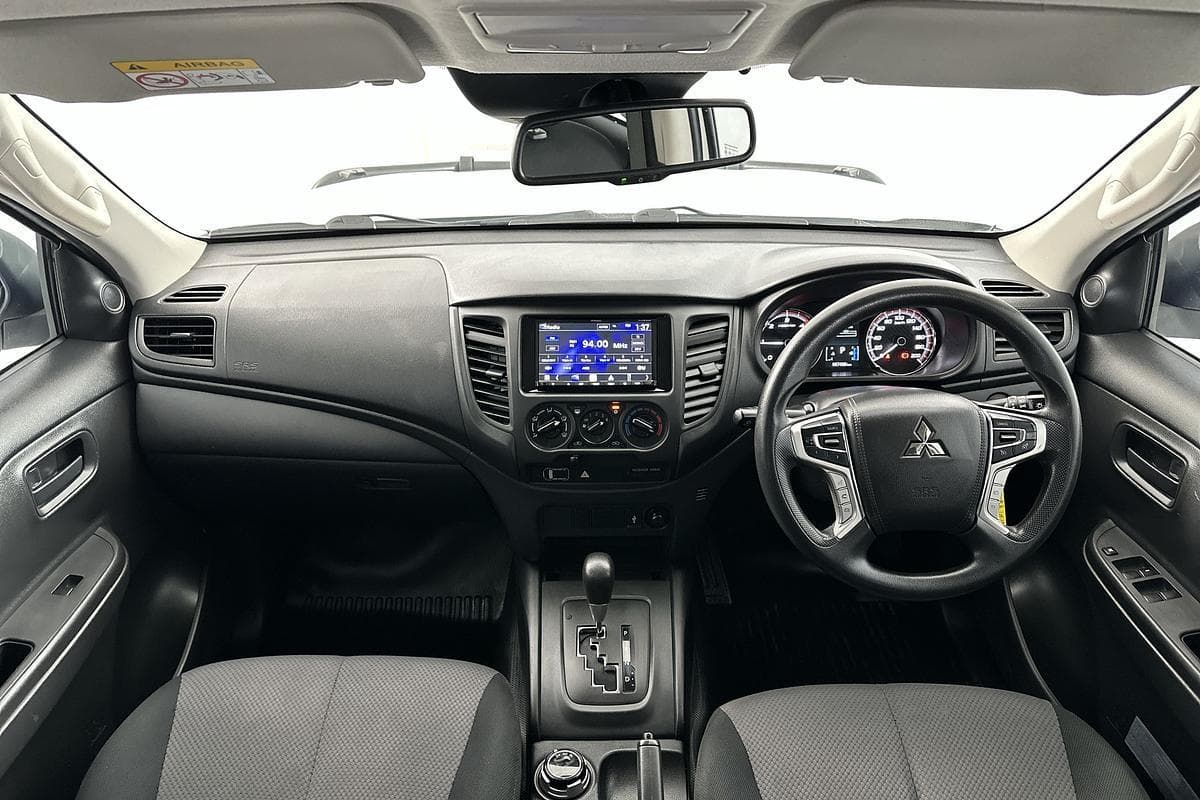 2021 Mitsubishi Triton GLX in White