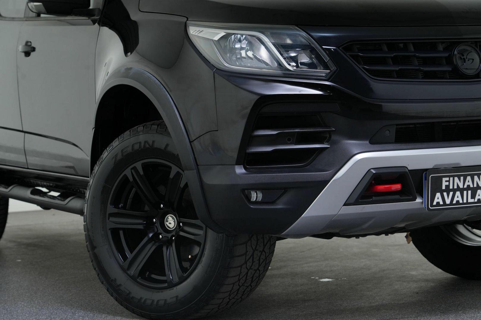 2018 Holden Special Vehicles Colorado SportsCat in Black