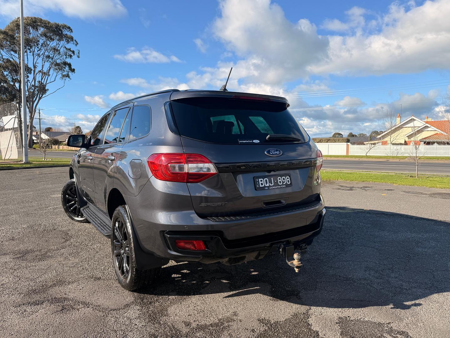 2021 Ford Everest Sport in Meteor Grey