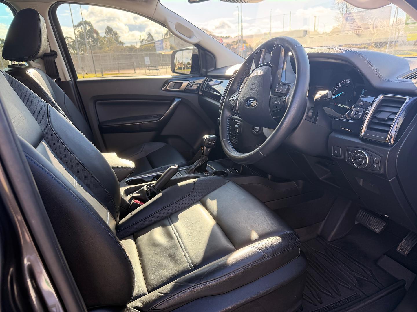 2021 Ford Everest Sport in Meteor Grey