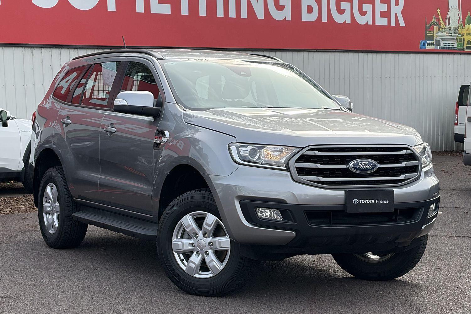 2022 Ford Everest Ambiente in Silver