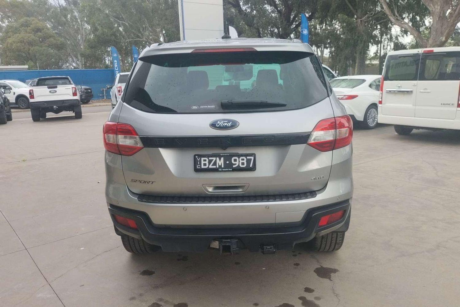 2022 Ford Everest Sport in Aluminium