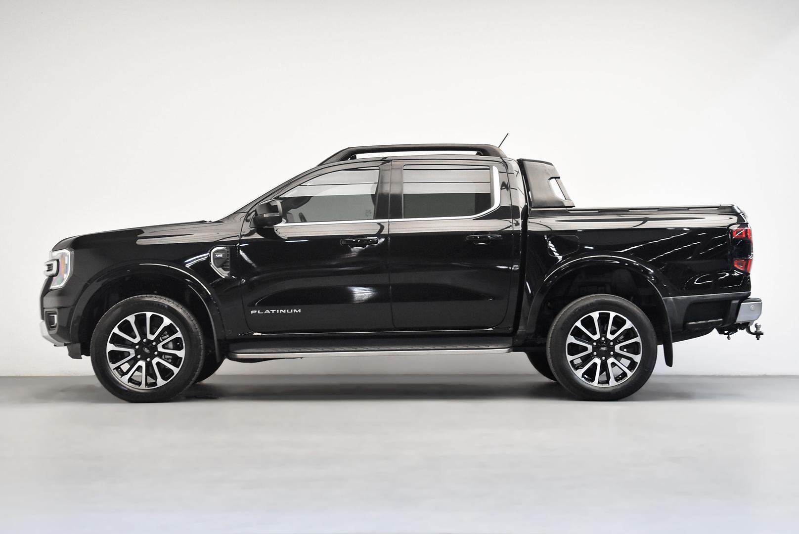 2023 Ford Ranger Platinum in Black