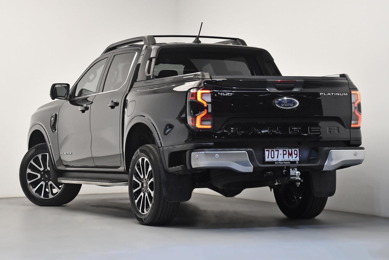 2023 Ford Ranger Platinum in Black