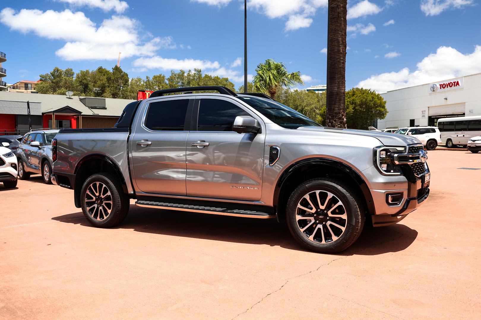 2024 Ford Ranger Platinum in Silver