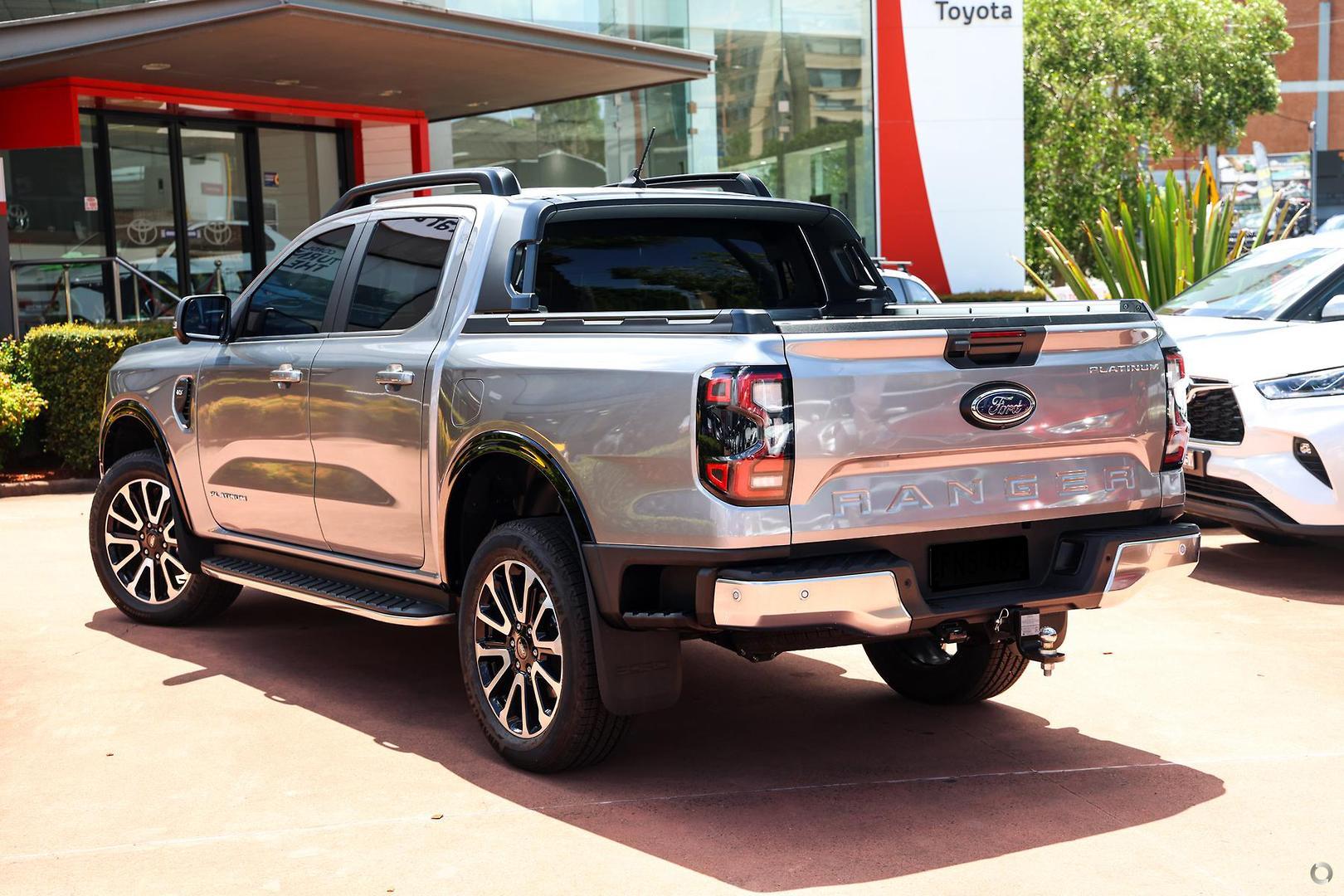 2024 Ford Ranger Platinum in Silver