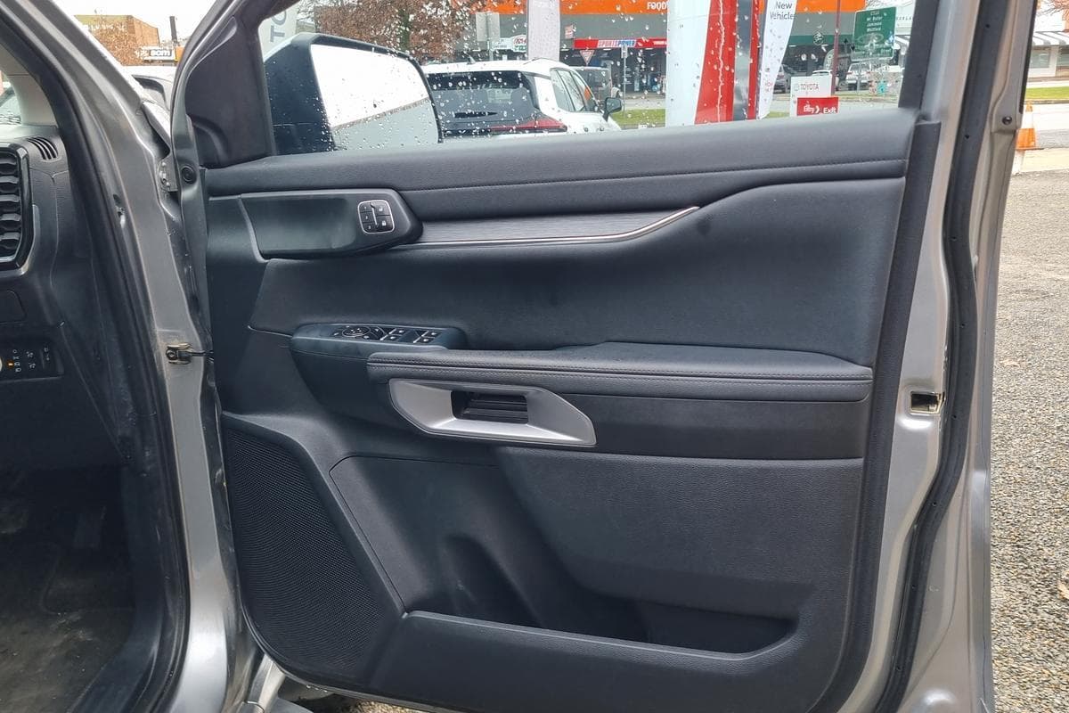 2023 Ford Everest Trend in Aluminium