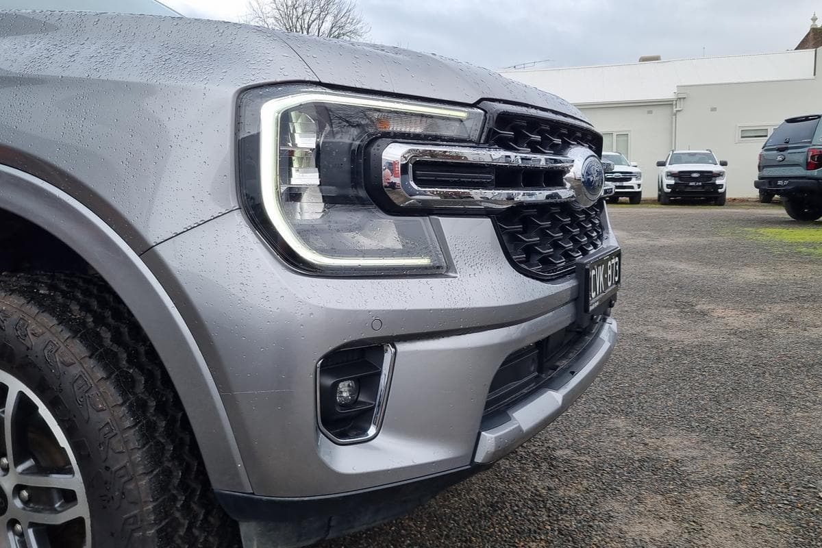 2023 Ford Everest Trend in Aluminium