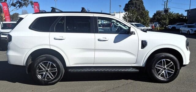 2023 Ford Everest Trend in White