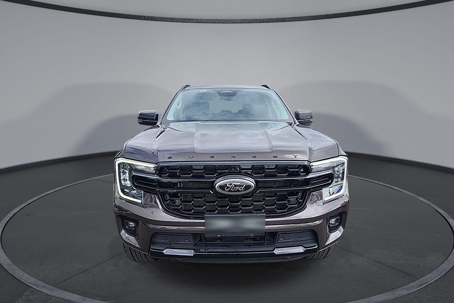 2023 Ford Everest Sport in Equinox Bronze