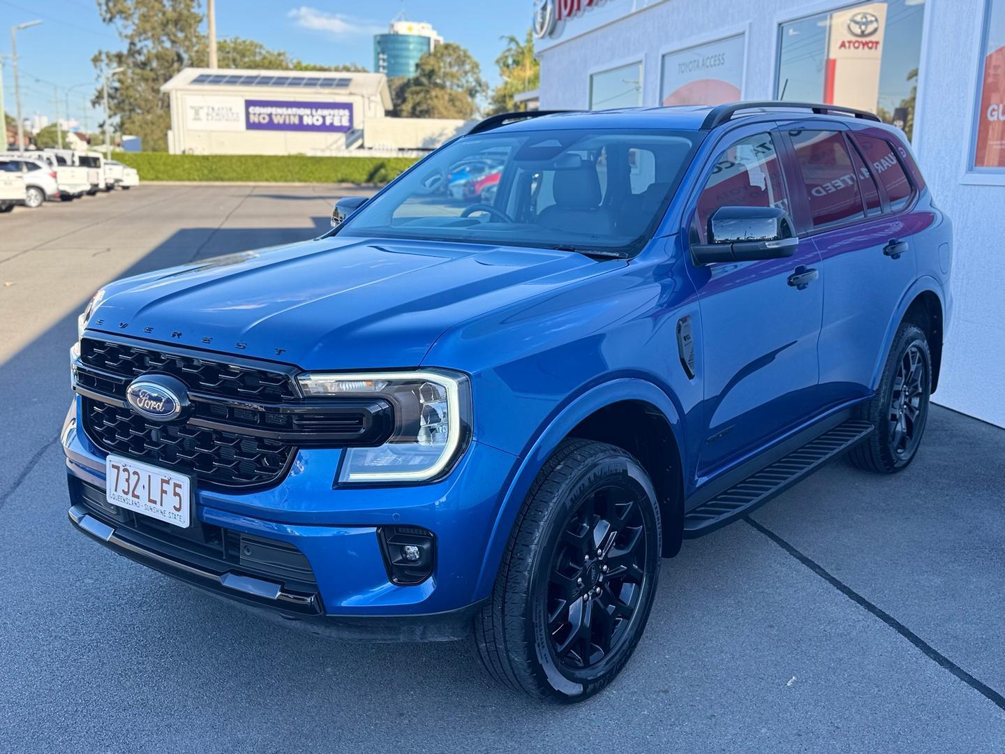 2024 Ford Everest Sport in Blue