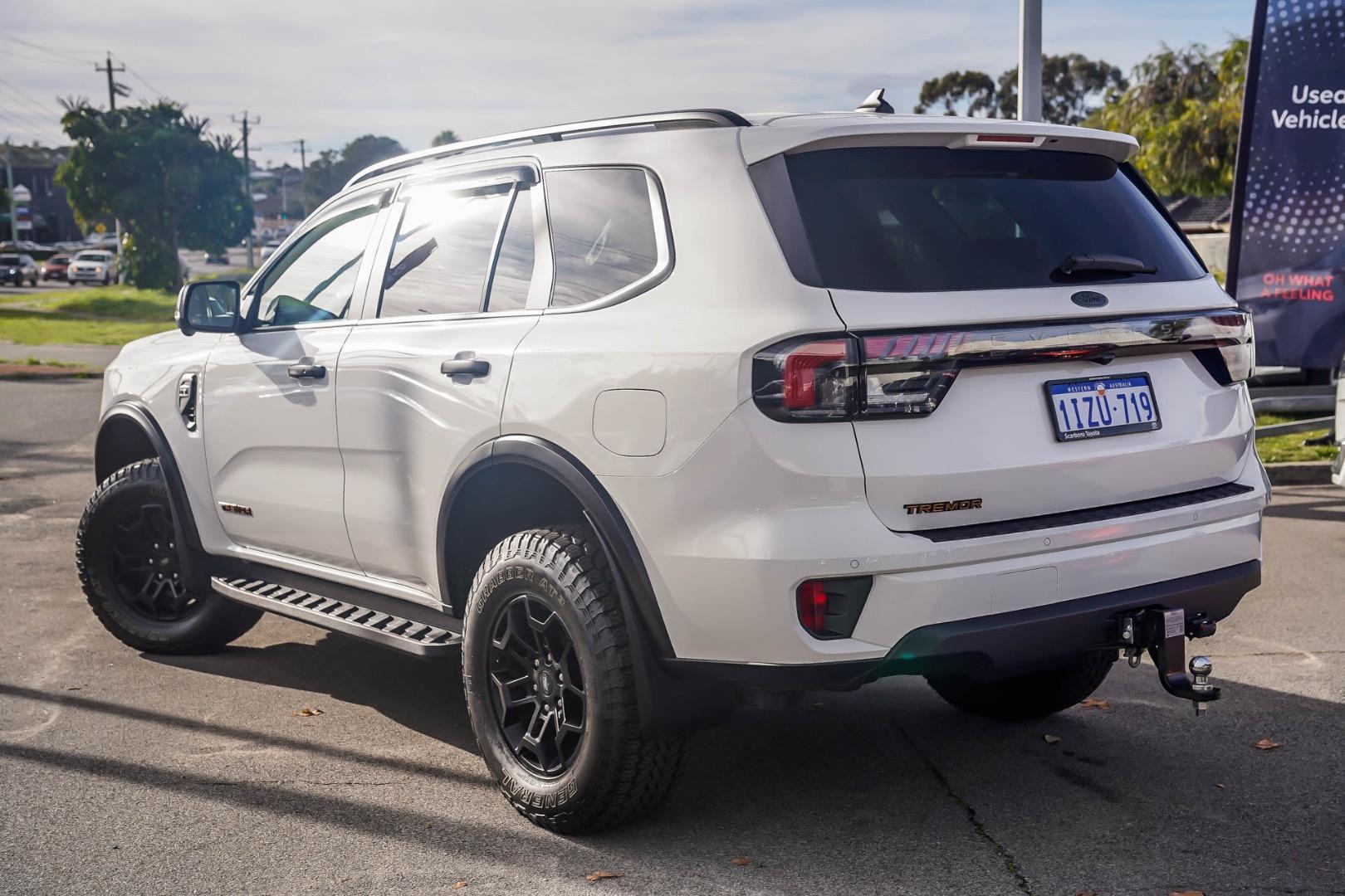2024 Ford Everest Tremor in White