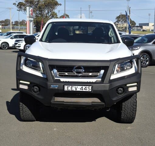 2020 Nissan Navara SL in White