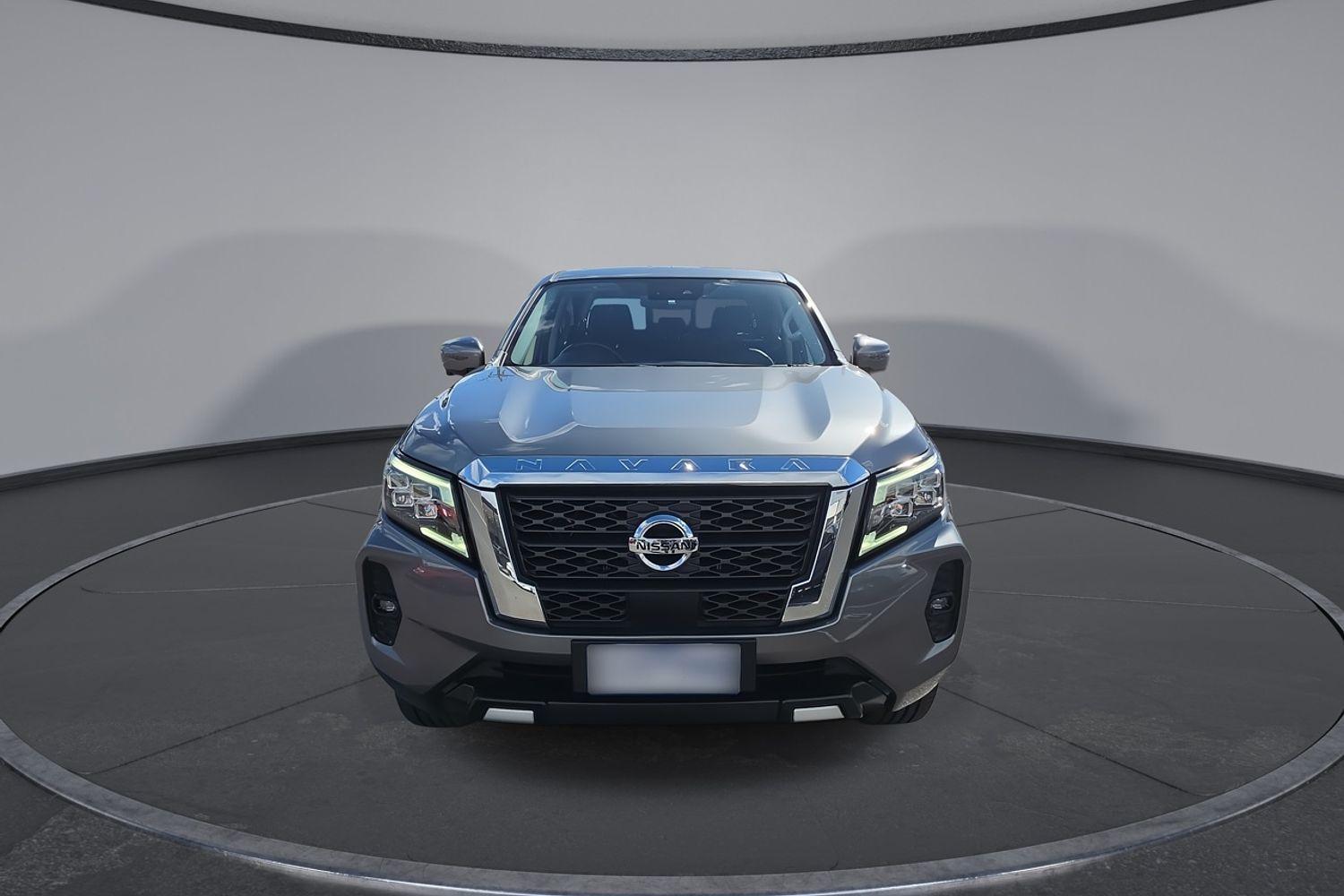2021 Nissan Navara ST-X in Grey