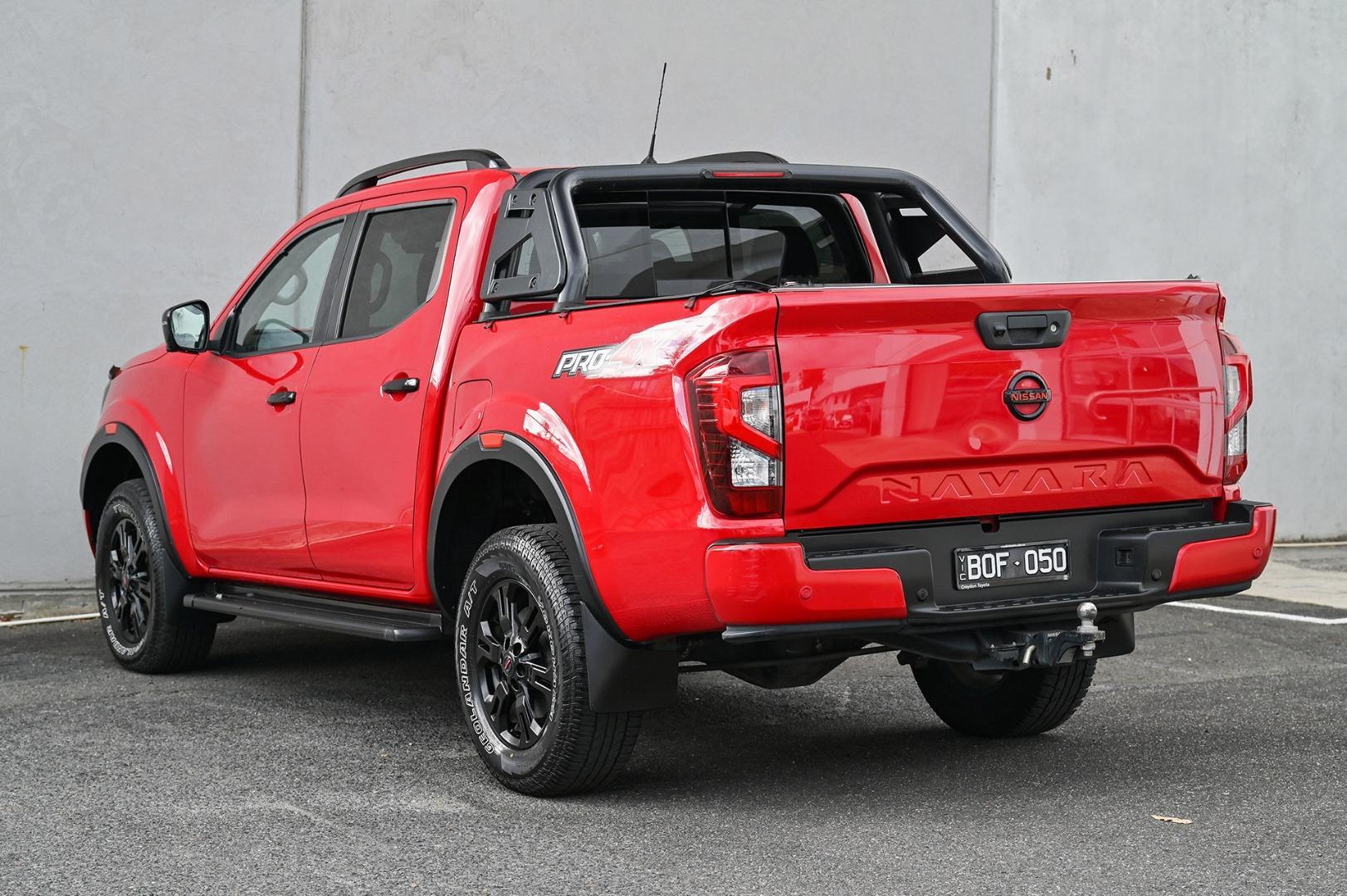 2021 Nissan Navara PRO-4X in Red